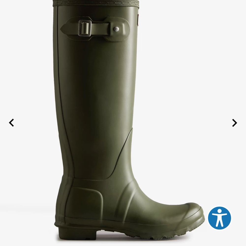 new in box HUNTER olive green rain boots size 9